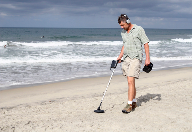 Illustration for article titled 8 Fun In The Sun Activities, Unless, God Forbid, You Didn’t Pack The Sunscreen